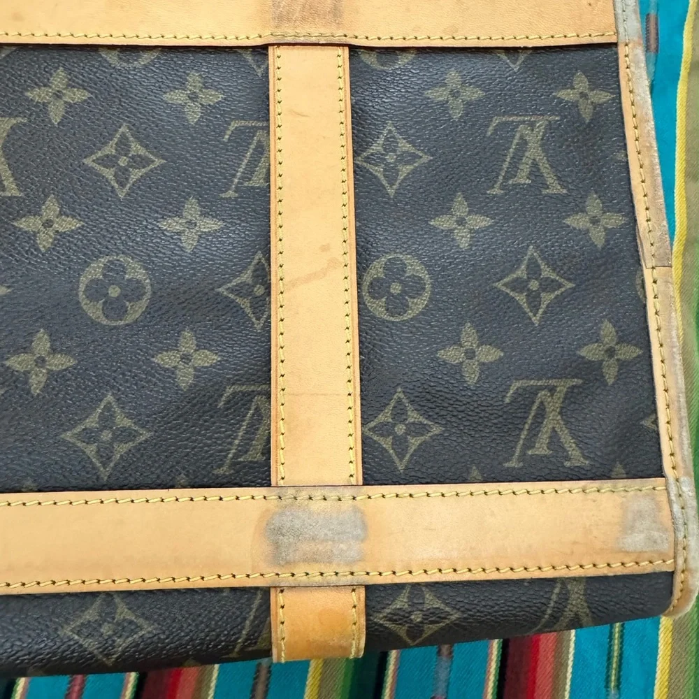 LOUIS VUITTON Pet Carry Monogram Sac Shan 40